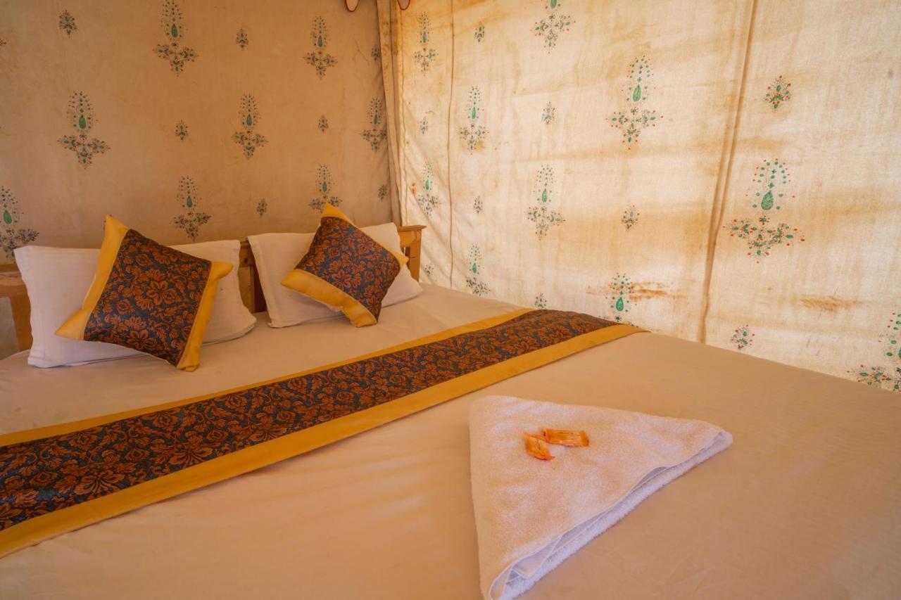 Bhati Desert Camp Sam 斋沙默尔 外观 照片