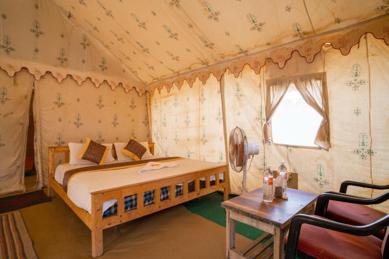 Bhati Desert Camp Sam 斋沙默尔 外观 照片